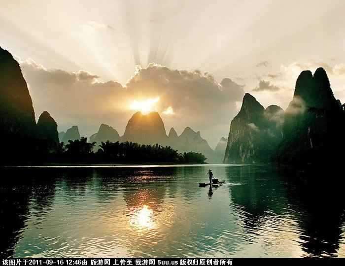 阳朔漓江.jpg